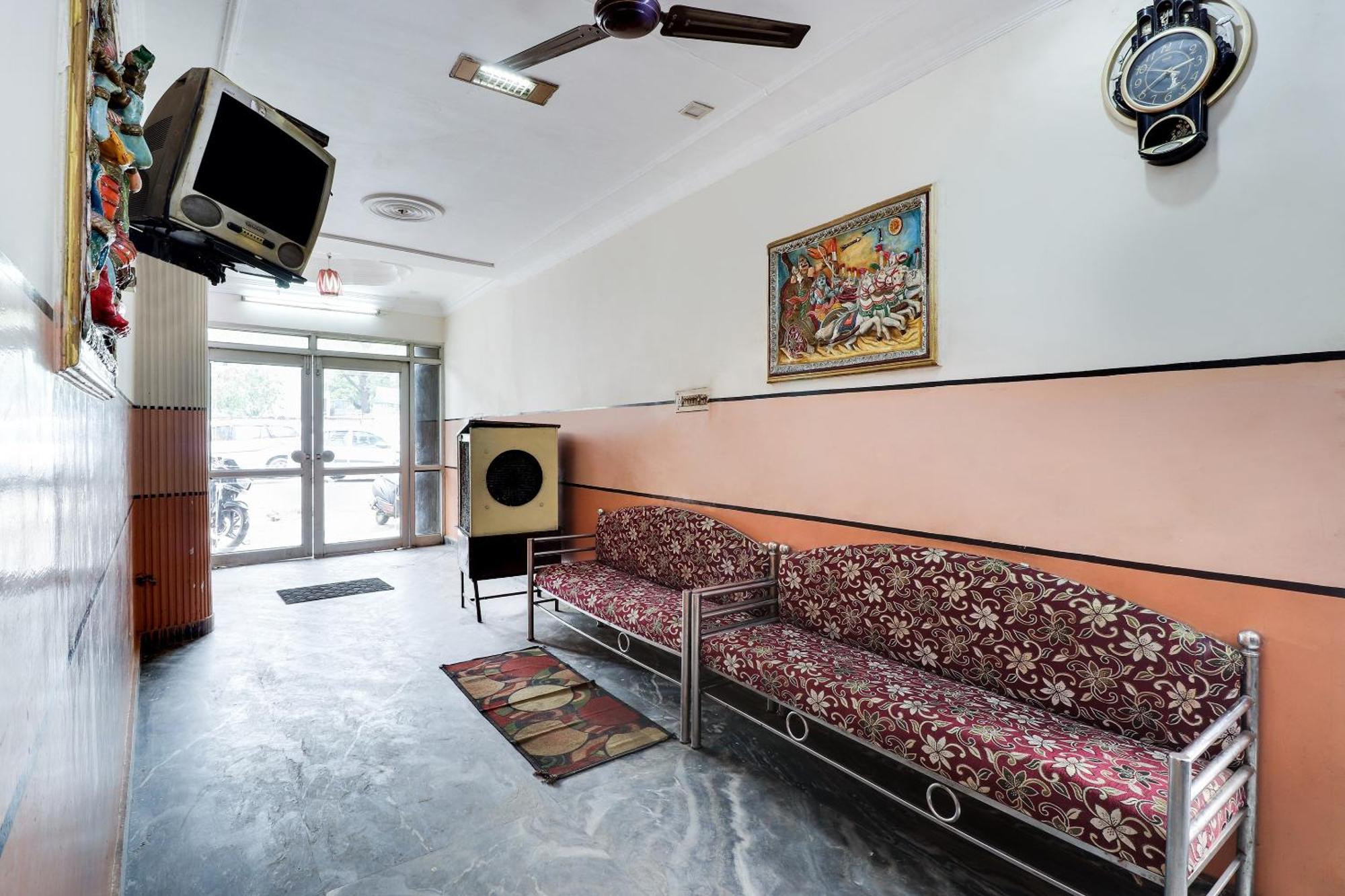 Spot On 40076 Hotel Sunny Bhairaun Ghat Экстерьер фото